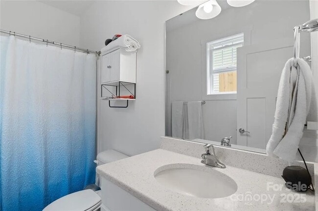 Building Photo - 212 Rockrose Ct