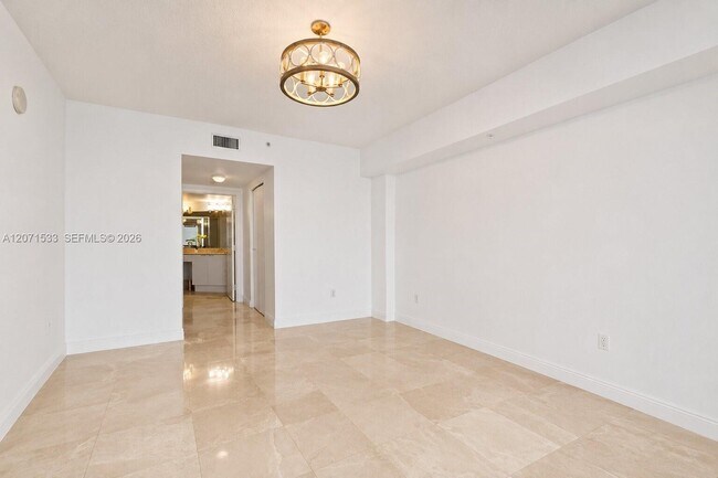 Building Photo - 16699 Collins Ave