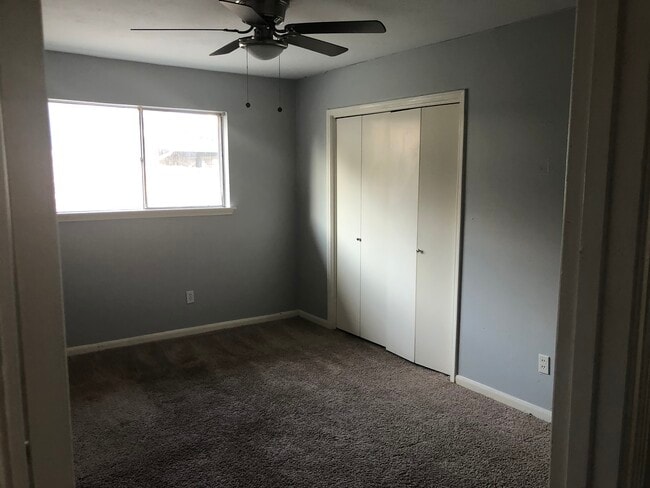Building Photo - 10915 Gatlinburg Dr