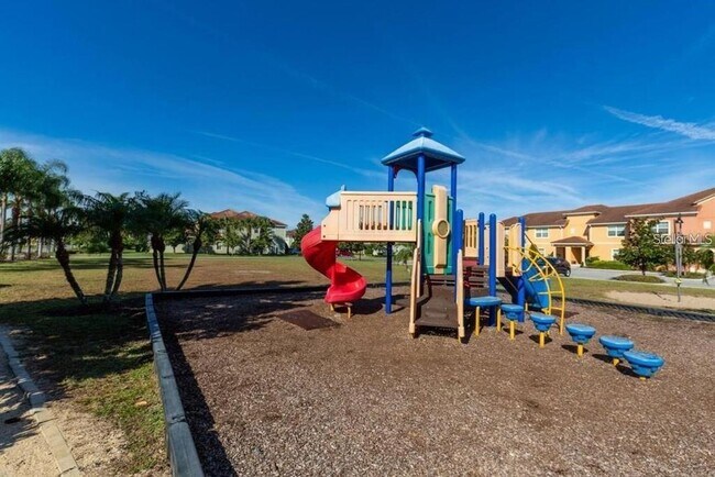 Building Photo - 8974 California Palm Rd