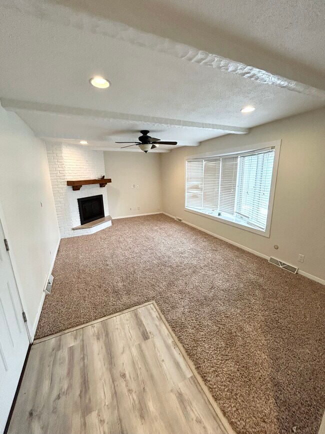 Building Photo - 5109 Coachman Rd