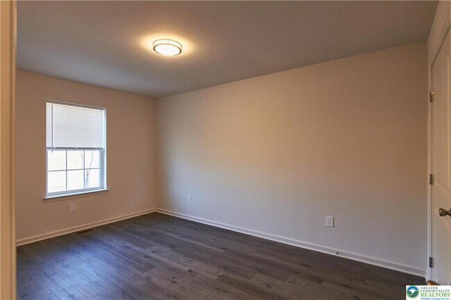 Building Photo - 6653 Stein Way