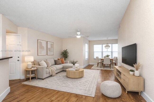 Building Photo - 12760 Vista Isles Dr