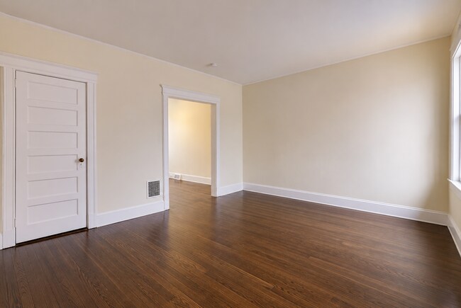 Building Photo - 236 Remington St