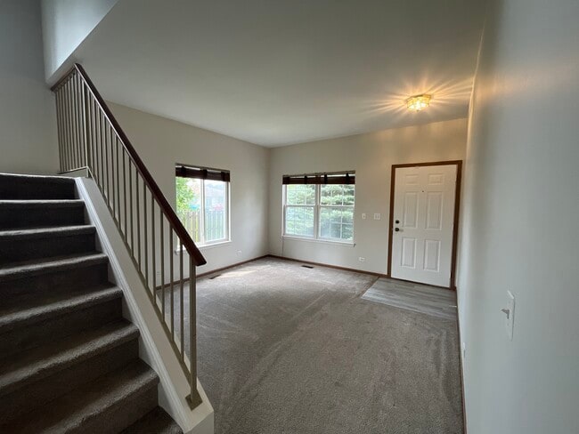Building Photo - 2830 Alameda Ct