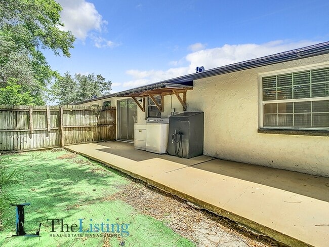 Building Photo - 1521 Swordbill Dr