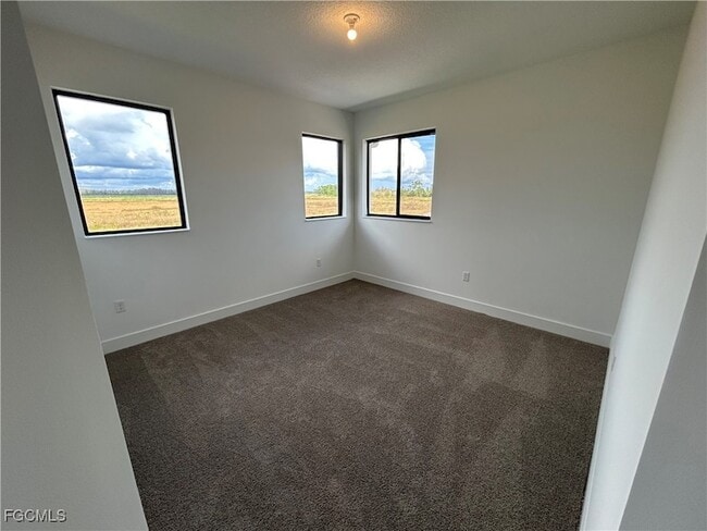 Building Photo - 5835 Cassidy Ln