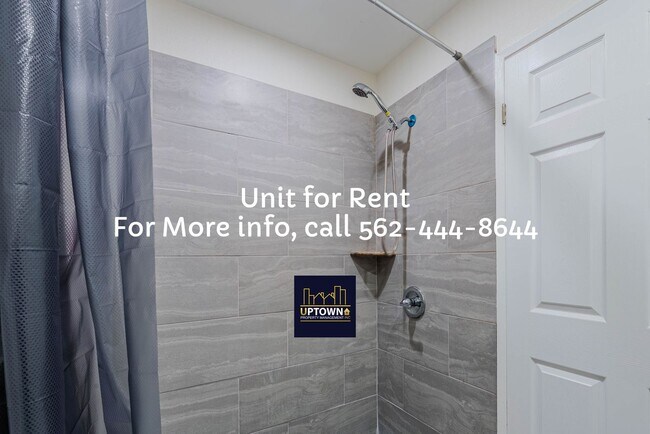 Building Photo - Breed