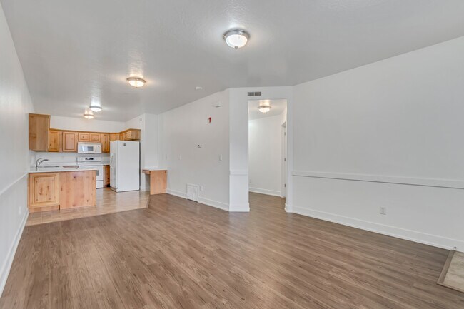 Building Photo - Cedar Street Holdings