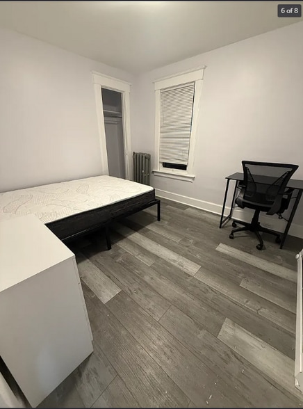 Building Photo - 11 Mather St