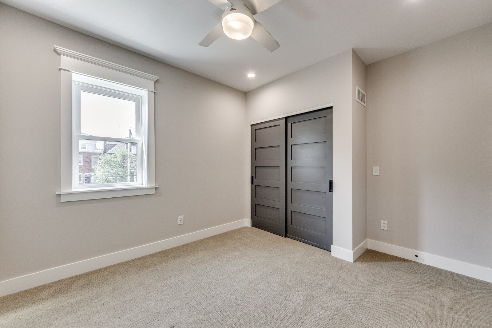 Building Photo - 4116 Flad Ave