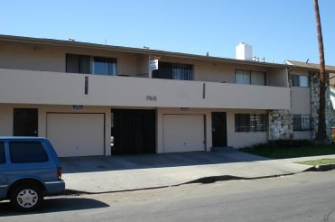 Building Photo - 765 Cerritos Ave
