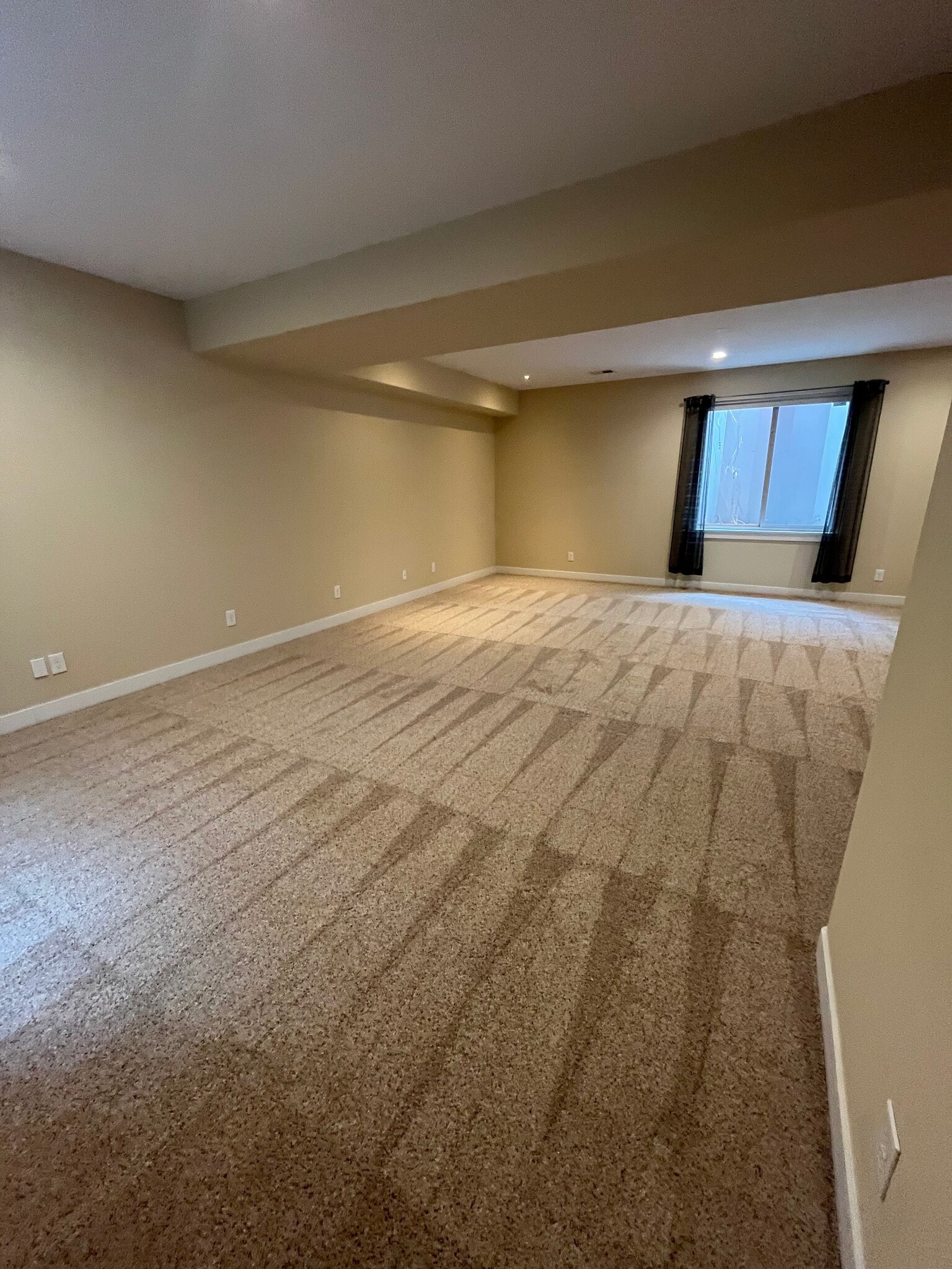 Building Photo - 7828 E 21st Ave