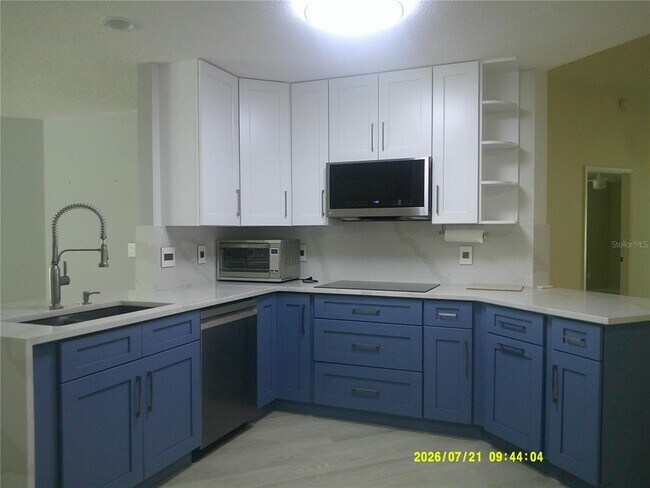 Building Photo - 86 Veracruz Ave