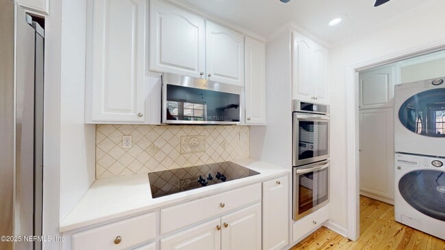 Building Photo - 1455 Riverbirch Ln