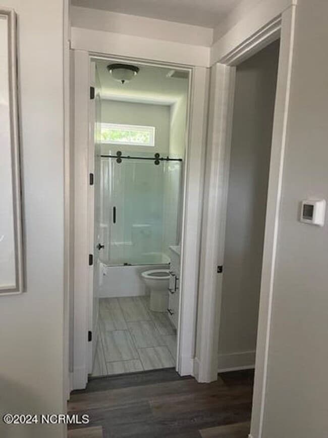 Building Photo - Fully furnished! Welcome to your dream ren...