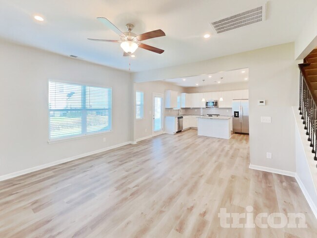 Building Photo - 3726 Pelham Wood Dr