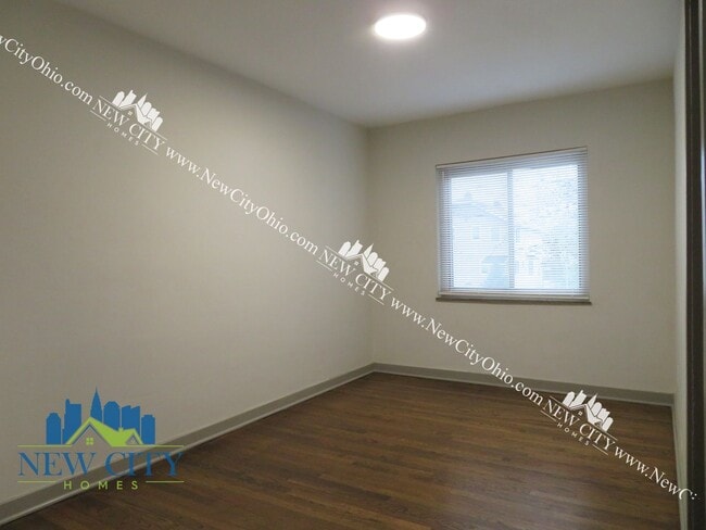 Building Photo - Newly Renovated Apartment Building