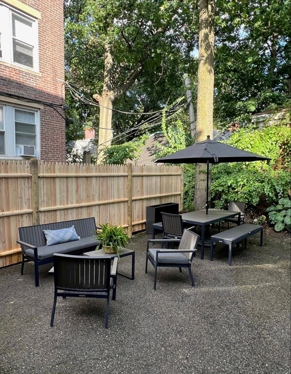 Building Photo - 117 Sutherland Rd