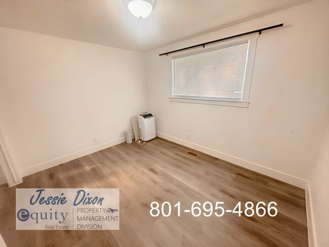 Building Photo - 223 W 2350 N