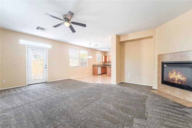 Building Photo - 744 Blue Barrel St