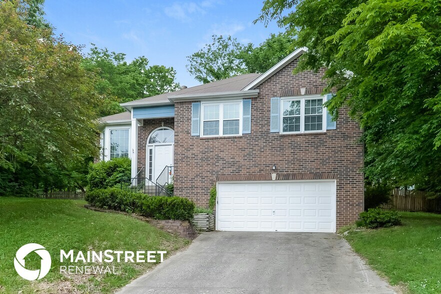 Primary Photo - 1129 Mistletoe Cir