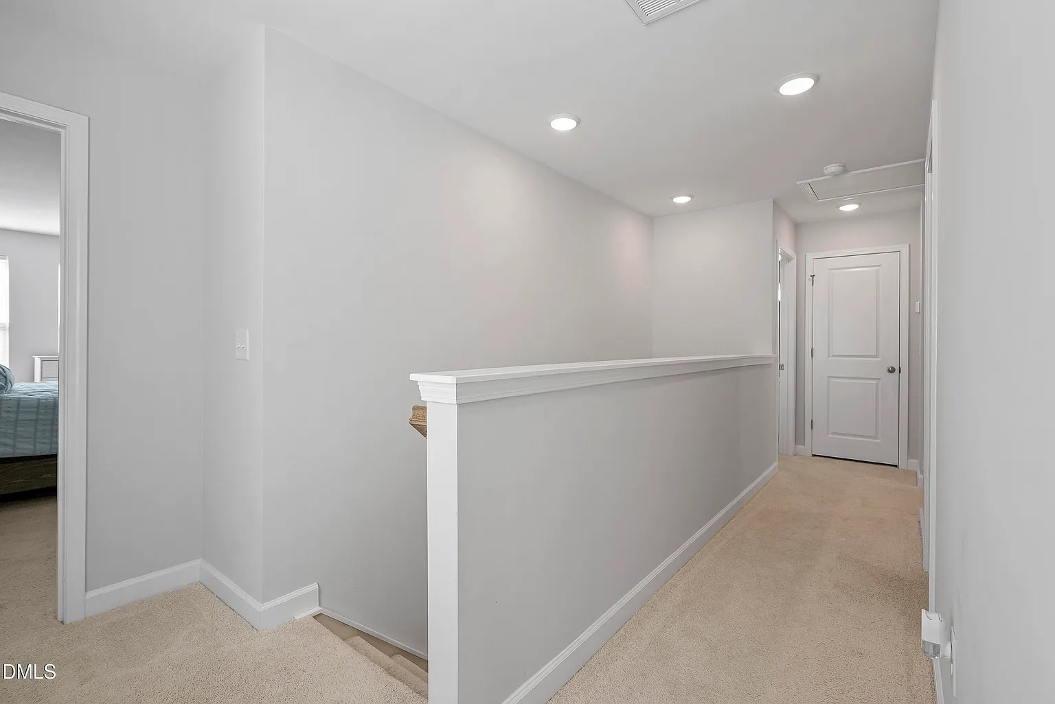 Building Photo - Room in House on Longleaf Gln Ln