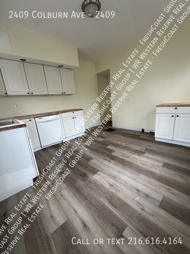 Building Photo - 2409 Colburn Ave