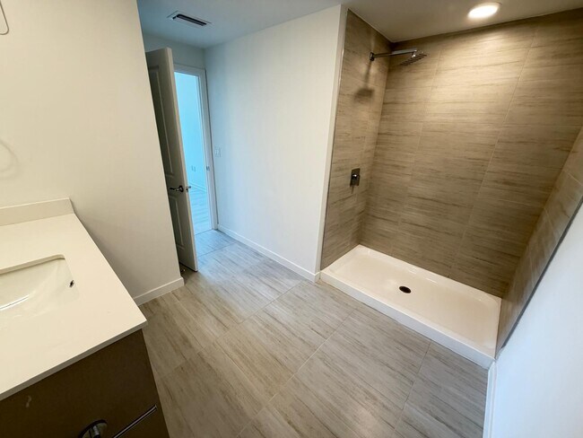 Building Photo - 5587 Millenia Blvd