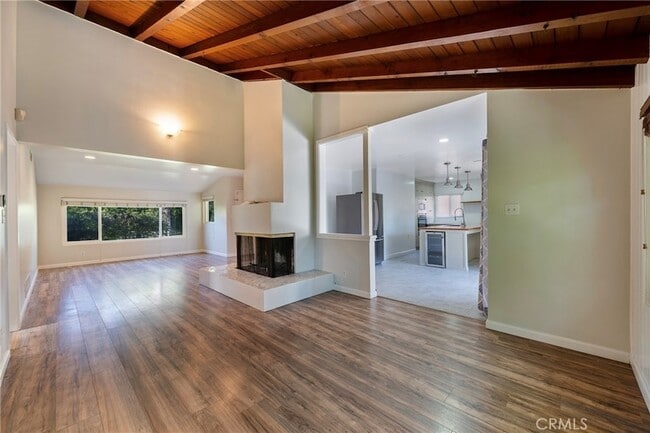 Building Photo - 3202 Belvedere Dr