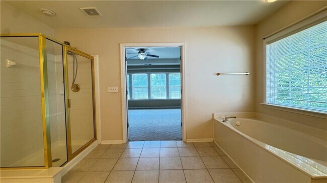 Building Photo - 316 Andridge Ct NW