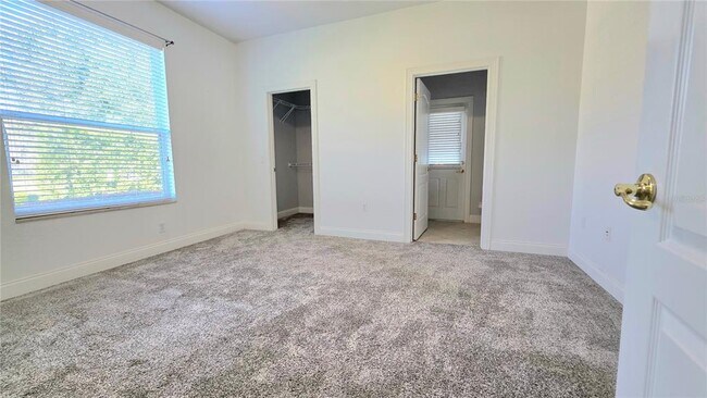 Building Photo - 1639 Marina Lake Dr