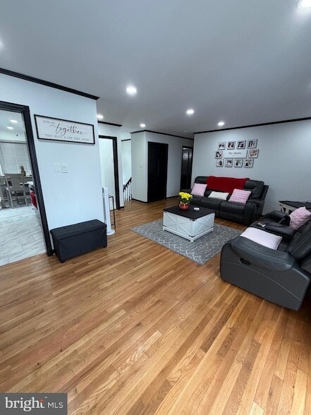 Building Photo - 15309 Alan Dr