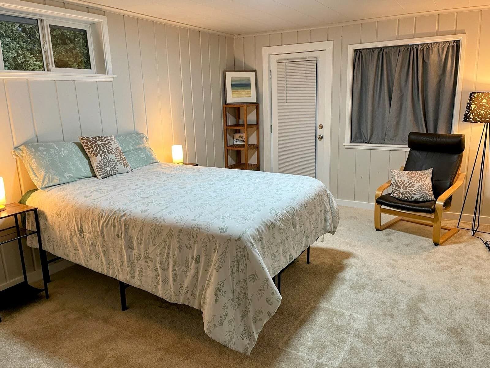Master Bedroom with Private Entry - 22418 77th Ave W