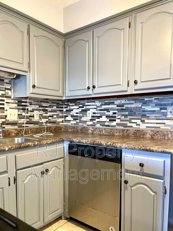 Building Photo - 5531 Quail Thicket