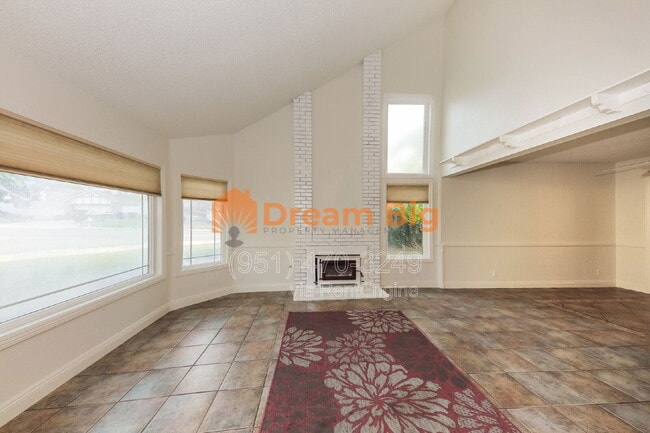 Building Photo - 4887 Mt Rainier St