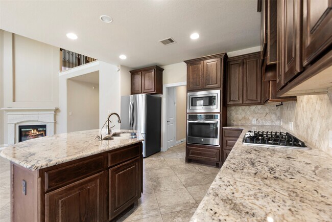 Building Photo - 3819 May Ridge Ln