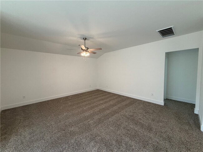 Building Photo - 241 Ryker Rdg