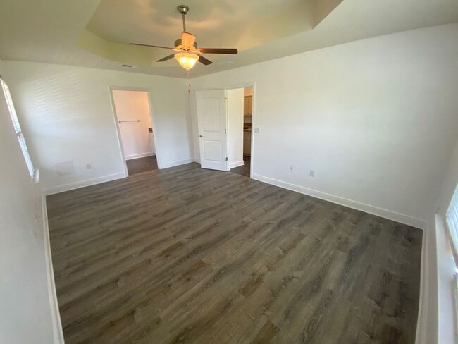 Building Photo - Gulf Breeze - Bay Ridge Park - 4 bedroom, 2 bathroom
