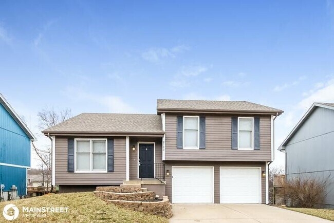 Primary Photo - 9722 NW 87th St, Kansas City, MO 64153