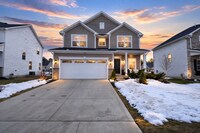 Building Photo - 585 Bermuda Way