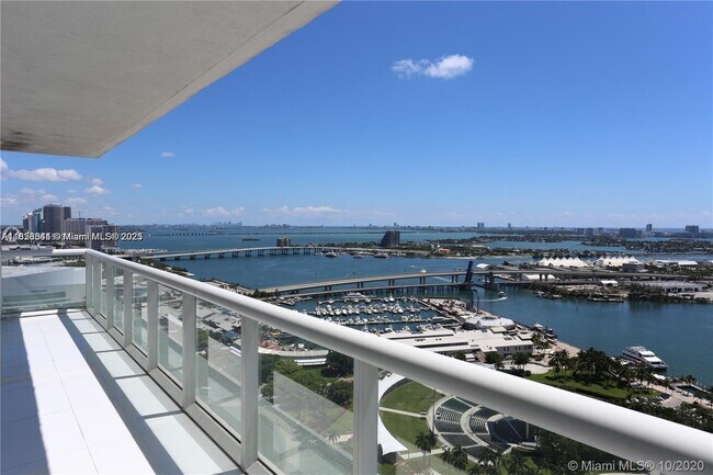 Building Photo - 50 Biscayne Blvd