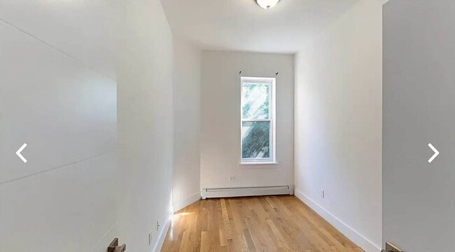 Building Photo - 17 Goodwin Pl