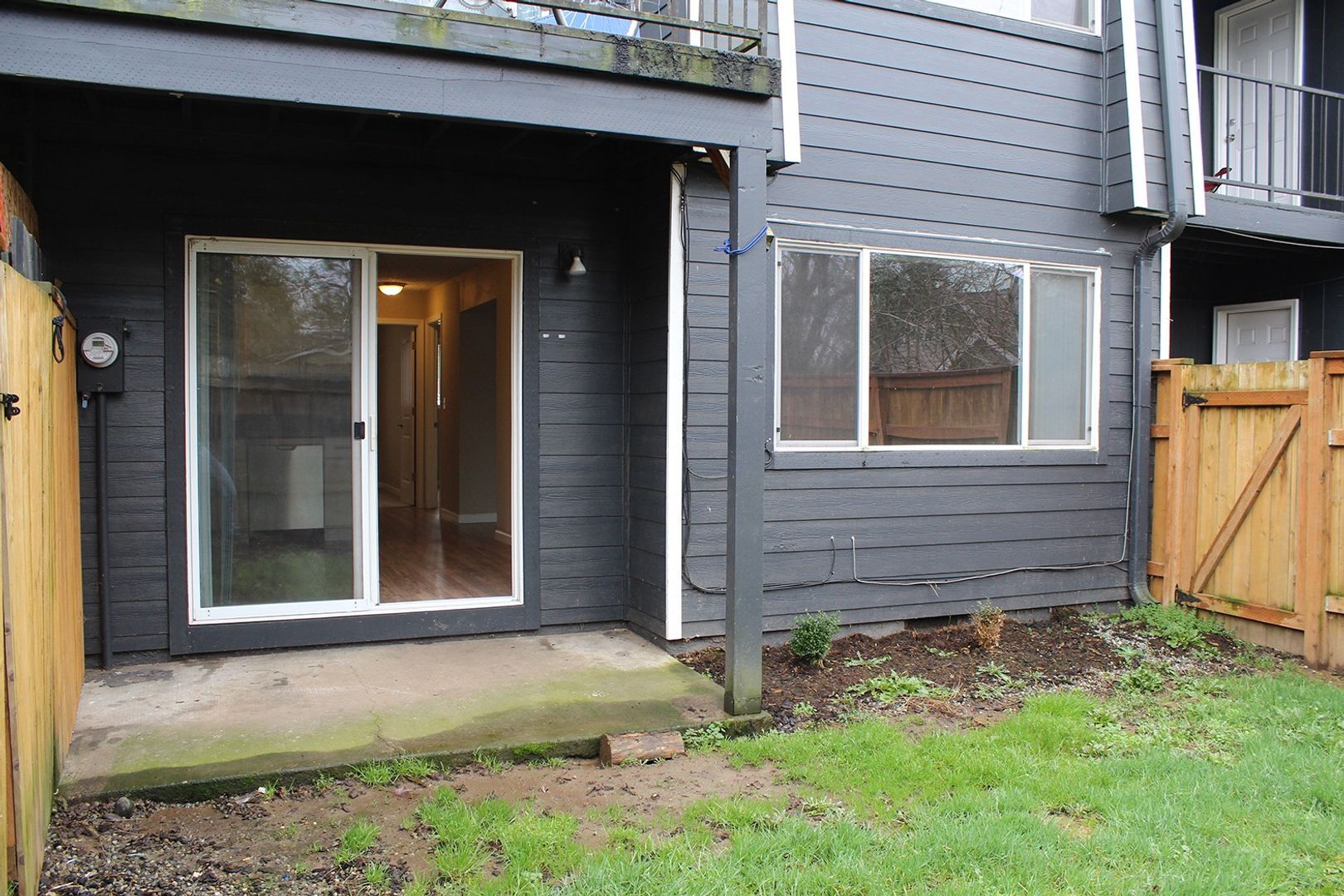 Building Photo - 4609-4609 NE Killingsworth St