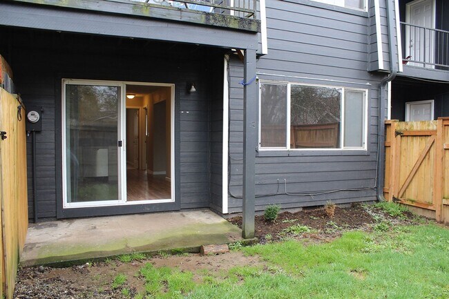 Building Photo - yanke02