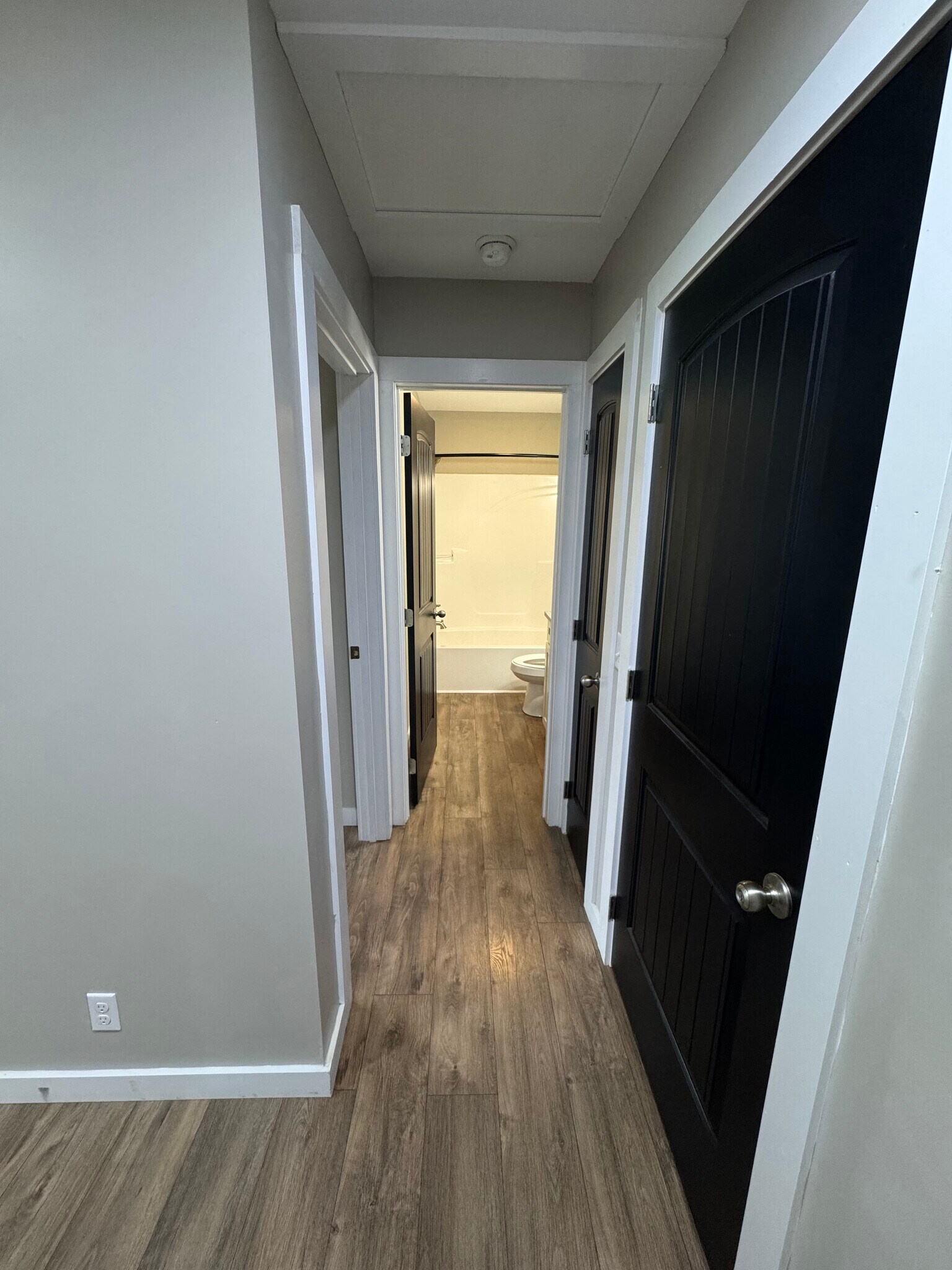 Building Photo - 3811 McBroom Chapel Rd