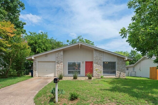 Primary Photo - 7009 Isabelle Dr