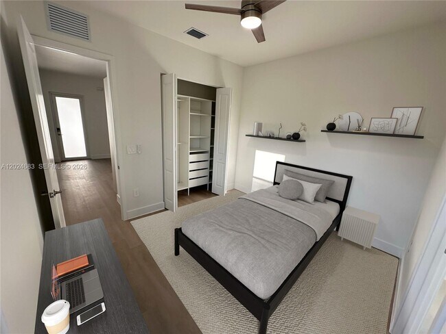 Building Photo - 12336 Green Oak Dr