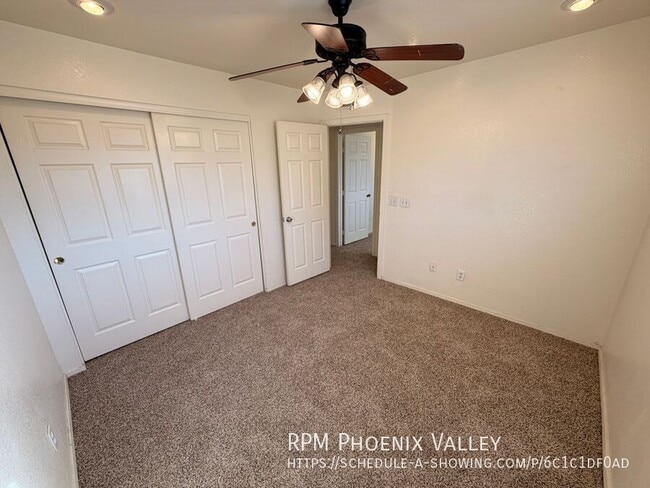 Building Photo - 3310 W Golden Ln