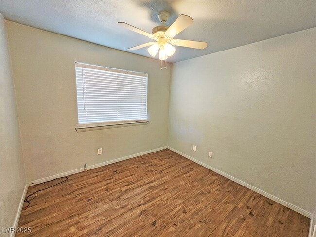 Building Photo - 2341 Yakima Ave